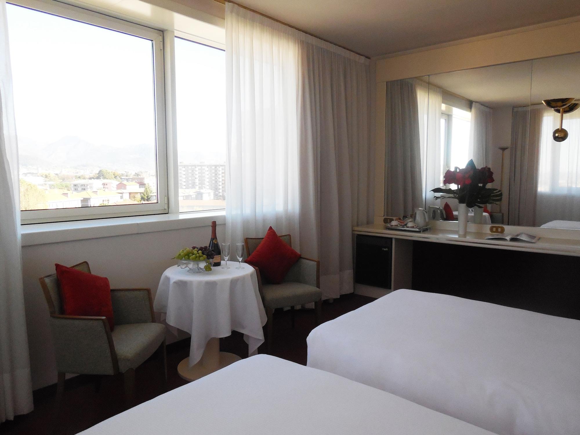 Starhotels Cristallo Palace Bergamo Buitenkant foto